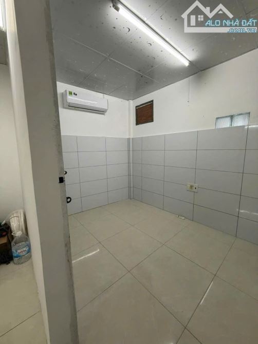 Nhà 3 phòng ngủ – 3 máy lạnh – Gần cầu Quang Trung - 6