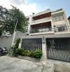 Bán Villa Nguyễn Chí Thanh,Phường,9,Quận,5 Dt;8mx20m,Kc;4 Tầng,Thang mấy,Giá bán; 45 Tỷ,TL