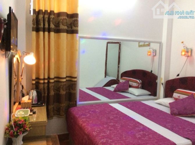 Sang nhượng nhà nghỉ 17 phòng đẹp- Số 99 ngõ 110 Trần duy Hưng- Hà Nội ful đồ