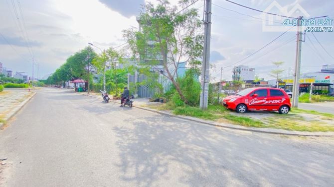 Cho thuê đất 130 m2  khu giảng viên đại học Cần Thơ 5 triệu - 2