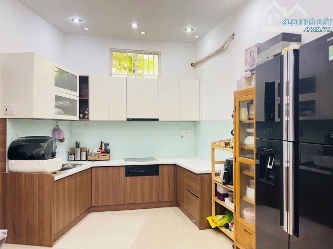 Nhà 3 tầng MT Lê Đình Quản Q2 - 125M2 4PN - GIÁ 14.5 Tỷ - 3