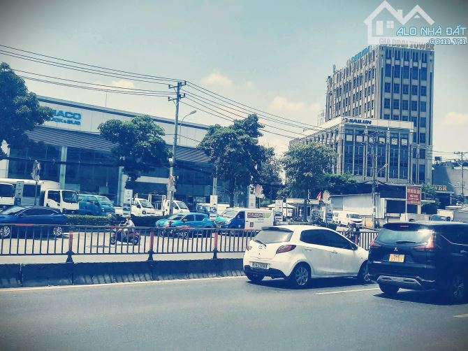 Bán Nhà Mặt Tiền QL13 – Thủ Đức – 467m² – Ngang Đẹp 12.3m – Giá Tốt