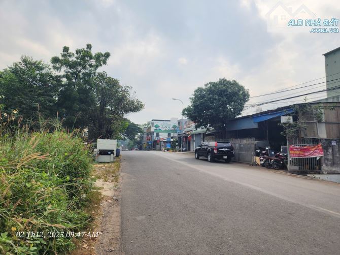 Bán lô đất mặt tiền đường Nguyễn Thị Mi, khu phố 2, Long Bình Tân - 3