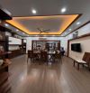 Bán nhà 5 tầng có thang máy thiết kế hiện đại mặt đường Hoàng Quốc Việt