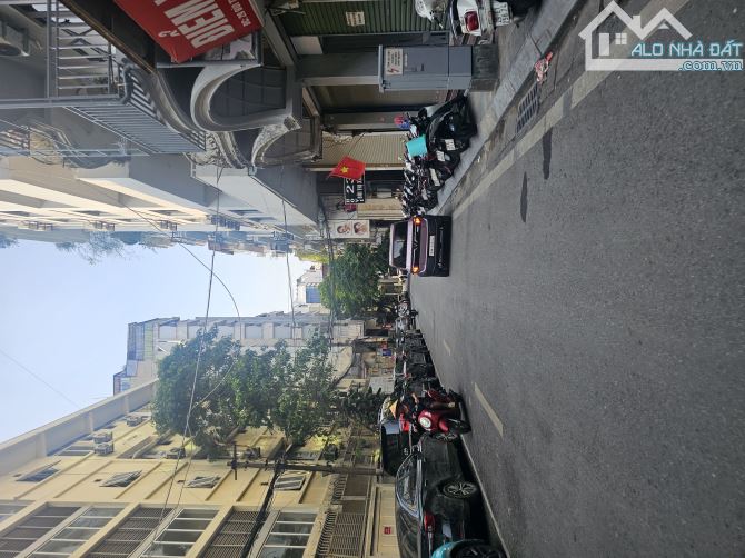 Lõi Phố Cổ MP Nguyễn Du 180m MT 7m vỉa Hè TT Hoàn Kiếm - 1