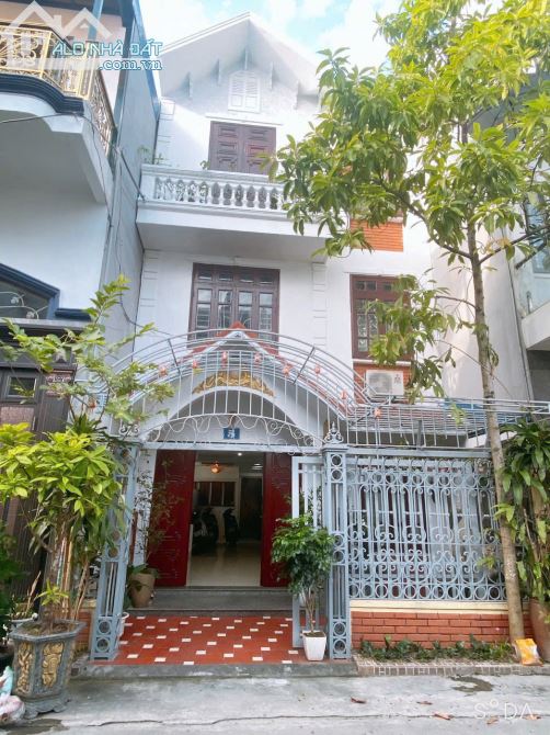 BÁN NHÀ SỐ 5/1/993 ĐƯỜNG TÔN ĐỨC THẮNG, HỒNG BÀNG (NGÃ TƯ METRO).DT 90M2, GIÁ 8 TỶ 7