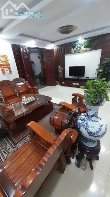 BÁN NHÀ SỐ 5/1/993 ĐƯỜNG TÔN ĐỨC THẮNG, HỒNG BÀNG (NGÃ TƯ METRO).DT 90M2, GIÁ 8 TỶ 7 - 4