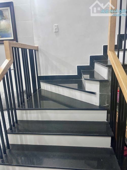 Bán gấp gáp căn hộ 3tầng  2 mặt tiền cực đẹp có 8 căn  Trung tâm Cẩm Lệ Đà Nẵng - 4