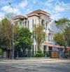 CHO THUÊ BIỆT THỰ LÔ GÓC 3 TẦNG TRỤC CHÍNH GOLDEN HILLS, LIÊN CHIỂU, ĐÀ NẴNG – DT 285M²