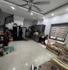Bán nhà đẹp Thượng Thanh, Việt Hưng, Lô Góc, Ngõ Thông, Ô tô nhỏ đỗ cửa.. Gần Phố