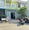 Nhà lầu trệt 72 m ,đường nhựa 8m  cách Bigc Go Dĩ An 500m