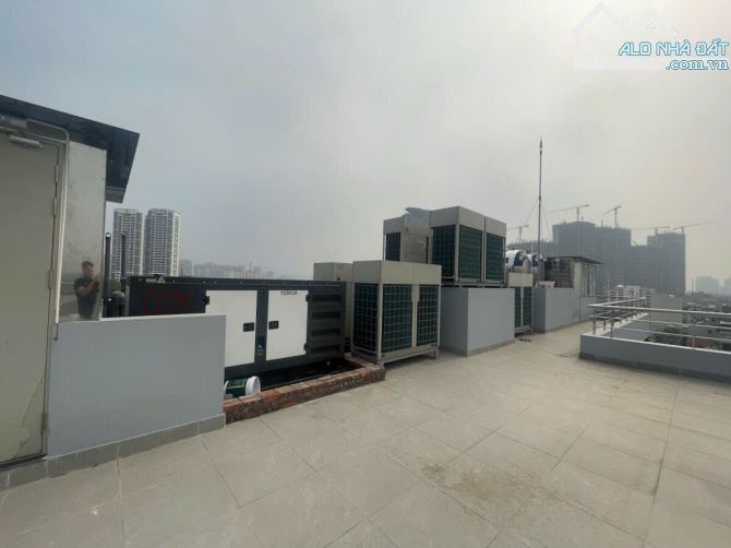 TUYỆT ĐỈNH TÂY HỒ - MẶT ĐƯỜNG PHÚ GIA 3 Ô TÔ TRÁNH - SIÊU VÍP TÒA VĂN PHÒNG -2 THOÁNG