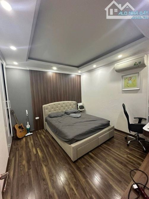 HOA HẬU - BIỆT THỰ - NGUYỄN ĐÌNH THI - TÂY HỒ - 93 M - 4 TẦNG - MẶT TIỀN 10 M - 82 TỶ