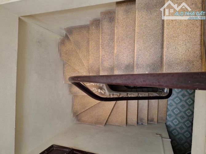 BÁN NHÀ - MẶT PHỐ - NGHI TÀM - TÂY HỒ - 50 M - 5 TẦNG - MẶT TIỀN 3,6M - 33.5 TỶ