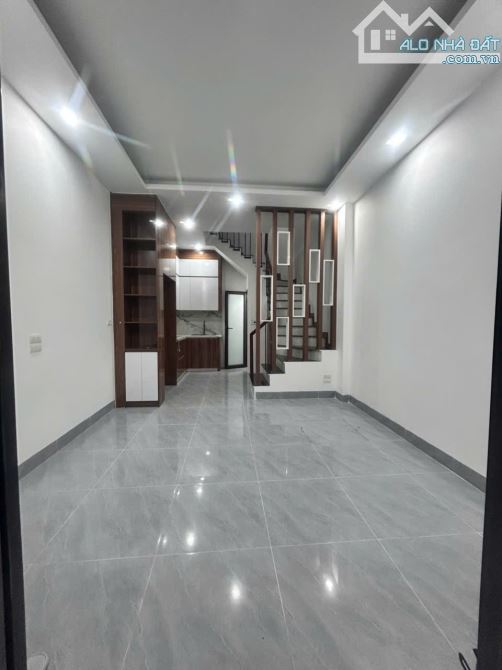 NHỈNH 6 TỶ - NHÂN CHÍNH - THANH XUÂN - 5 TẦNG MỚI ĐẸP - 3 PHÒNG NGỦ KHÉP KÍN - 1