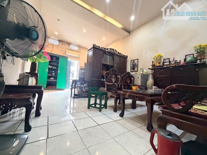 Mặt phố cổ Hàng Đậu-3 tầng-MT4.7mx16m-190m2 sd-Giá 25tỷ TL