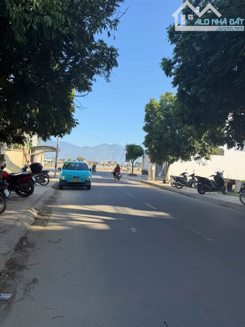 Đất biệt thự Nam Sông Cái, Diên Khánh. 23-26tr/m2. Sổ hồng cá nhân. Công chứng ngay - 2