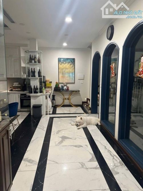 HOA HẬU - BIỆT THỰ - NGUYỄN ĐÌNH THI - TÂY HỒ - 93 M - 4 TẦNG - MẶT TIỀN 10 M - 82 TỶ