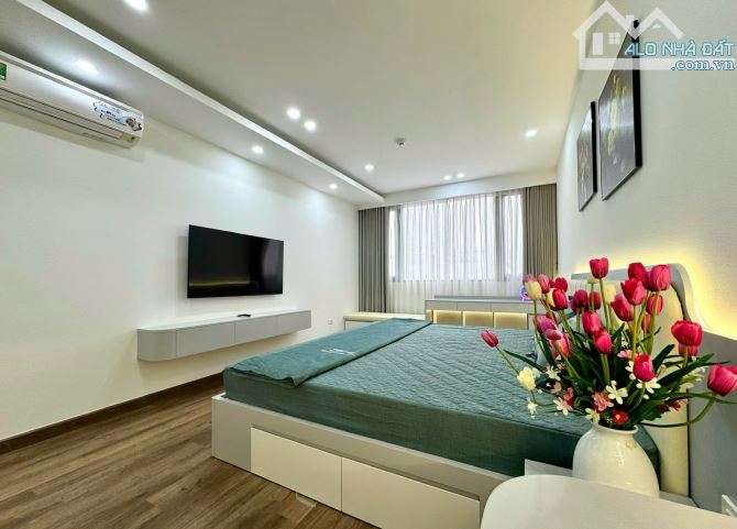 CĂN HỘ CAO CẤP Ở NGOẠI GIAO ĐOÀN TÒA NO4B T1 , TẦNG 20, 130m² 3PN+2WC, FULL NỘI THẤT, 14TỶ