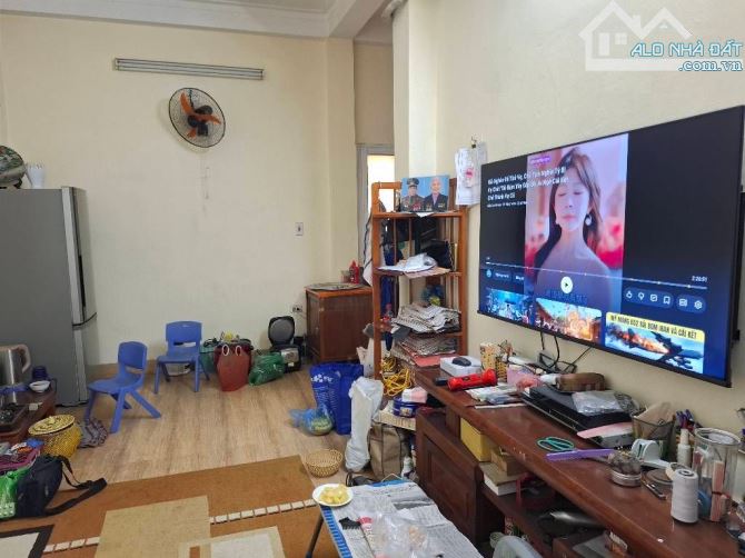 BÁN NHÀ - MẶT PHỐ - NGHI TÀM - TÂY HỒ - 50 M - 5 TẦNG - MẶT TIỀN 3,6M - 33.5 TỶ