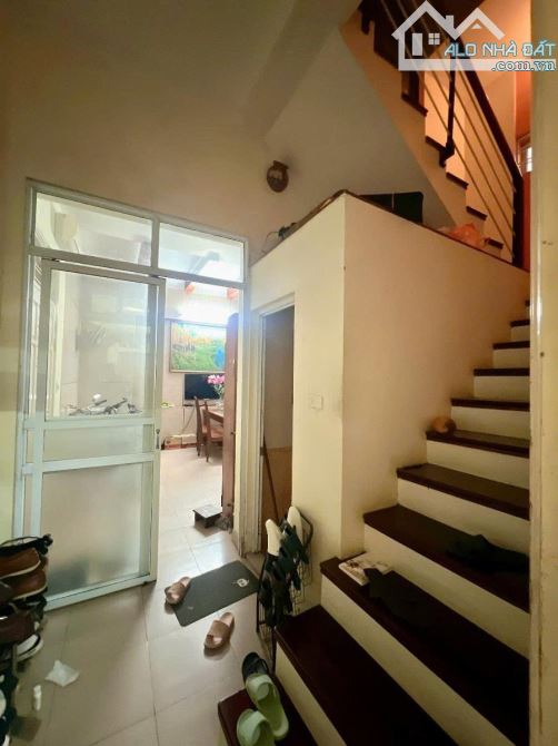 Bán nhà Trần Hưng Đạo, Hoàn Kiếm, 78m2*4 tầng, ô tô tránh, lô góc 3 thoáng, MT 4.8m, 42 tỷ