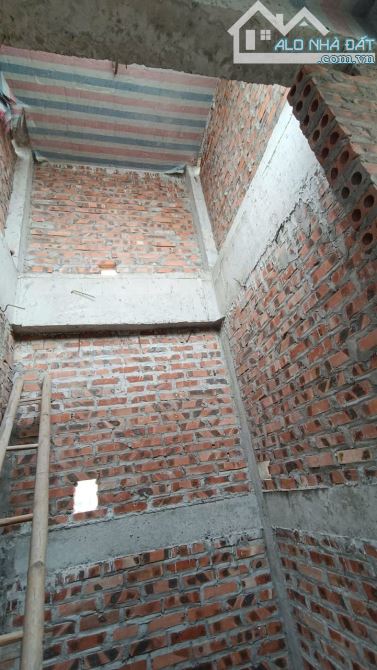 HÀNG HIẾM PHÂN KHÚC-NHÀ ĐẸP THUỴ KHUÊ – SÁT HỒ TÂY – 6 TẦNG KIÊN CỐ – GIÁ ĐẦU TƯ CỰC TỐT