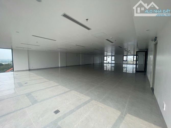 TUYỆT ĐỈNH TÂY HỒ - MẶT ĐƯỜNG PHÚ GIA 3 Ô TÔ TRÁNH - SIÊU VÍP TÒA VĂN PHÒNG -2 THOÁNG