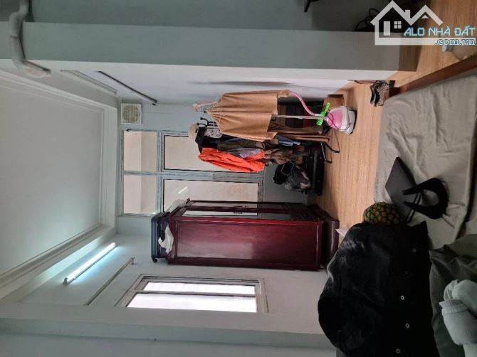 BÁN NHÀ - MẶT PHỐ - NGHI TÀM - TÂY HỒ - 50 M - 5 TẦNG - MẶT TIỀN 3,6M - 33.5 TỶ