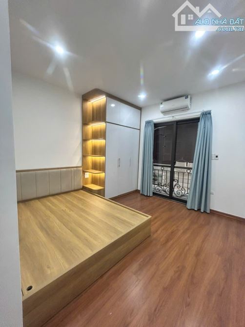 NHỈNH 6 TỶ - NHÂN CHÍNH - THANH XUÂN - 5 TẦNG MỚI ĐẸP - 3 PHÒNG NGỦ KHÉP KÍN - 7
