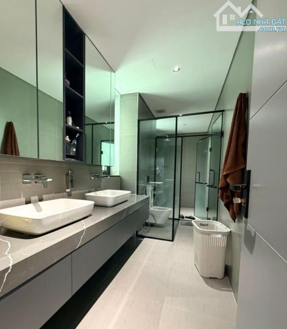 Đẹp từ kiến trúc đến cảm xúc bên trong tại ngõ 20 Nguyễn Công Hoan gần Đài THVN, Vinhomes