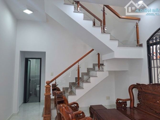 🏡NHÀ LÔ GỐC-HXH SÁT TRƯỜNG CHINH-PHAN VĂN HỚN-Q12-121M2-7.5 TỶ (TL). - 2
