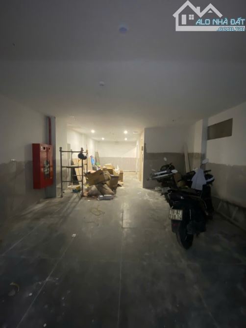 Chủ cần bán tòa nhà dòng tiền 221 phố Tôn Đức Thắng 60 m2,mt 5,5 m x 7 t 16 phòng cho thuê - 6