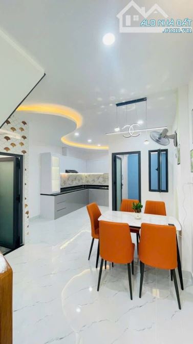 QUẬN 12 GIÁ HỜI - CHỈ 2 TỶ 530 - NHÀ ĐẸP 48M2 HÀ HUY GIÁP- SHR CÔNG CHỨNG NGAY