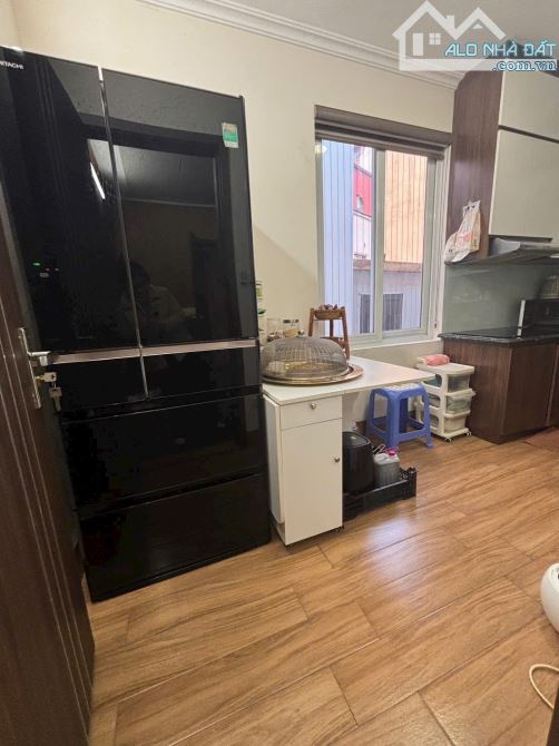 Trung tâm Ba Đình,ngõ nông rộng thoáng, mặt tiền khủng 4,5m , vài bước ra phố