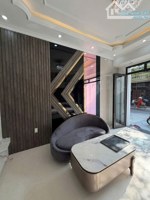 NHÀ LÔ GÓC VẠN KIẾP – KINH DOANH ĐỈNH, Ở SƯỚNG 🔥 - 2