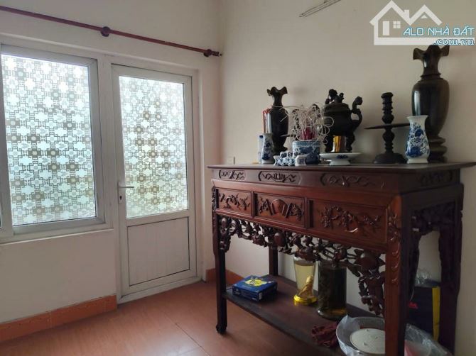 BÁN GẤP NHÀ DÂN XÂY LÔ GÓC THOÁNG  NGÕ THÔNG - Ô TÔ VÀO NHÀ - KINH DOANH 55M*’4T GIÁ 12 TỶ - 3