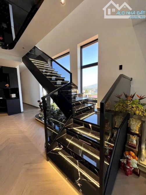 Bán Villa view sông Sài Gòn cực đẹp 9.5m x 16.4m kc 3 tầng thoáng mát - 4