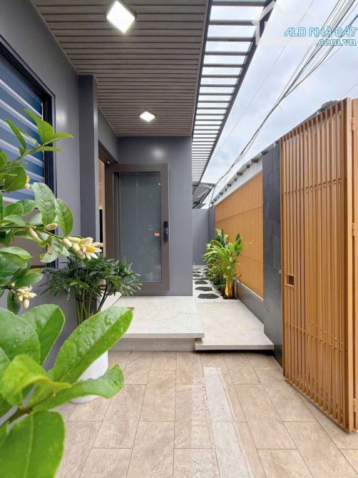 🔥 NHÀ SÁT BIỂN NGUYỄN TẤT THÀNH – HÀNG HIẾM KHÔNG MUA LÀ TIẾC 🌊 - 4