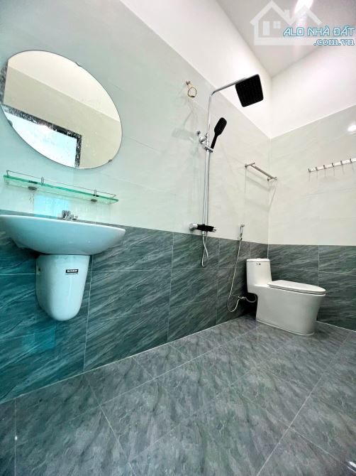 NHÀ ĐẸP ĐƯỜNG LƯU HỮU PHƯỚC, HÒN RỚ 1 , PHƯỜNG NAM NHA TRANG.5 tỷ 439 - 5