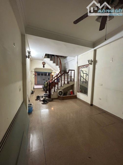 PHỐ PHAN VĂN TRƯỜNG – KINH DOANH 2 MẶT NGÕ – 6 TẦNG – TRUNG TÂM CẦU GIẤY 42m 17 Tỷ