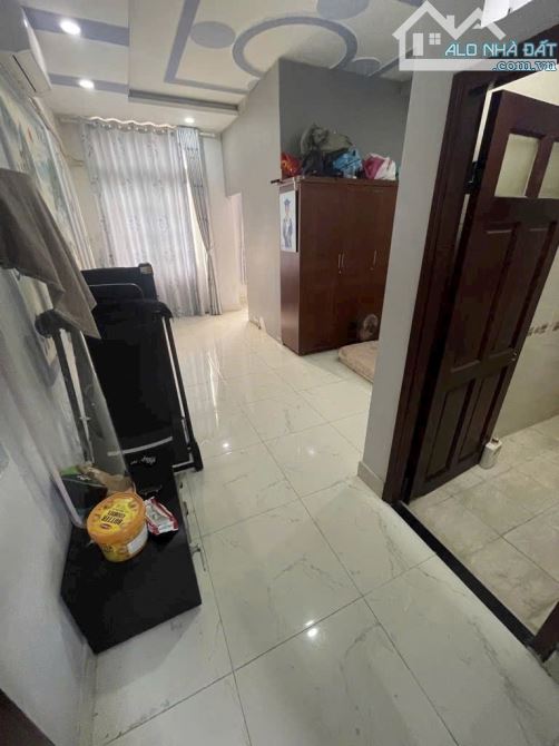 NHÀ 3 TẦNG-DT 5Mx18M (90M2)-HẺM XE TẢI CÁCH 50M RA MẶT TIỀN TÂN THỚI NHẤT Q12-SÁT PHAN VĂN - 6