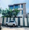 Bán Villa view sông Sài Gòn cực đẹp 9.5m x 16.4m kc 3 tầng thoáng mát