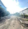 Cần ra gấp lô đất thổ cư mặt tiền ở Phước Thạnh 220m2 Giá 750 Triệu Sổ hồng riêng