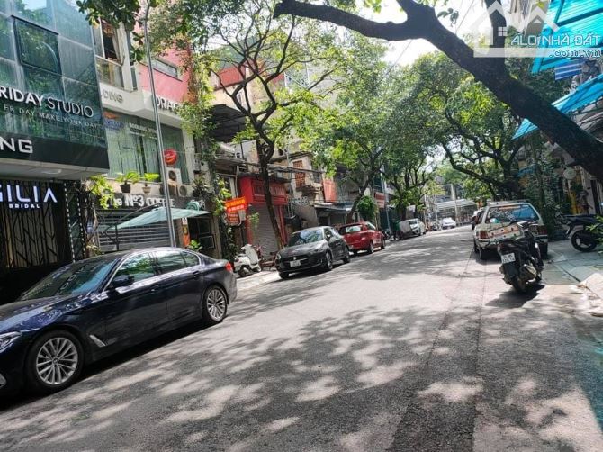 Chính chủ bán nhà 5 tầng phố Phùng Hưng 50m chỉ 19.3 tỷ Hoàn Kiếm, ô tô đỗ cổng