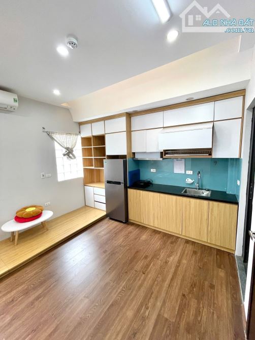 Bán toà CHDV Láng Hạ ngõ 3 gác thông KD, 20m ra ô tô gần HV Ngoại giao 60m2*5T, TM, 8PN - 2