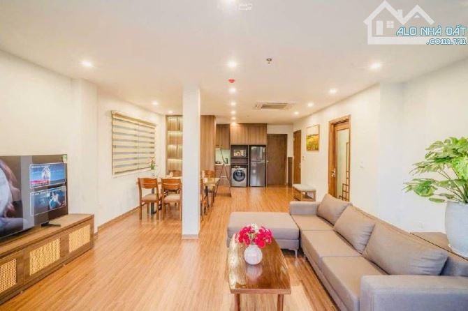 TÒA CĂN HỘ DỊCH VỤ LÔ GÓC MẶT PHỐ VŨ MIÊN – KINH DOANH VIEW HỒ TÂY