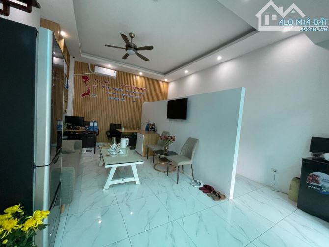 Hiếm! Bán Nhà Phố Xuân Quỳnh - Mặt Phố Kinh Doanh Vỉa Hè Oto Tránh -100m 5 Tầng Nhỉnh 48tỷ