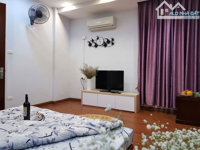 MẶT NGÕ PHỐ CỔ HÀNG VÔI - BA BƯỚC DẠO BỘ HỒ HOÀN KIẾM - BA THOÁNG - MẶT TIỀN RỘNG - 2