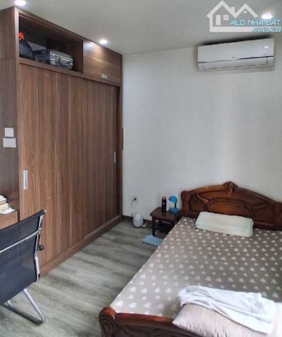 CHUNG CƯ B6 NAM CAO - 2PN2VS - GẦN HỒ GIẢNG VÕ, TRƯỜNG GIẢNG VÕ