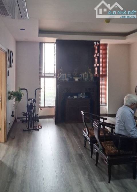 CHUNG CƯ B6 NAM CAO - 2PN2VS - GẦN HỒ GIẢNG VÕ, TRƯỜNG GIẢNG VÕ